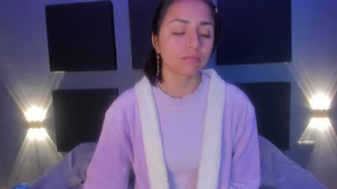 SOPHY ROGERS online show from January 23, 11:48 am