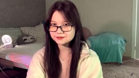 lily online show from November 11, 10:29 pm