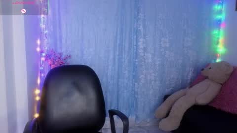 soy_isabel online show from November 24, 4:03 am