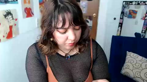 Nana Bela  online show from June 11, 2:25 pm