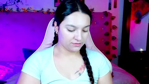 Snapshot of soyyuky chatting on January 31, 7:40 pm Y U K Y online show from January 31, 7:40 pm