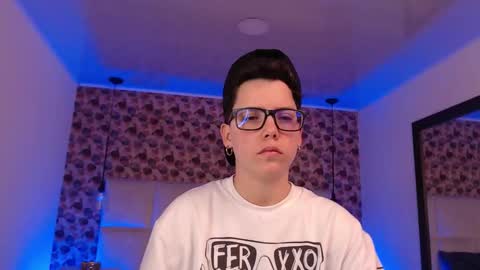 spencerm_ online show from October 22, 9:20 pm