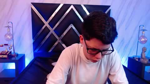 spencerm_ online show from January 10, 10:14 pm