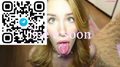 your sweet Jessy online show from May 16, 8:28 am