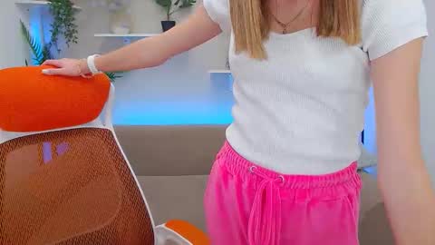 spicy_lexi online show from October 1, 7:02 am