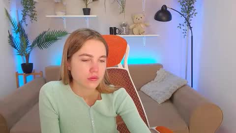 spicy_lexi online show from September 27, 6:20 am