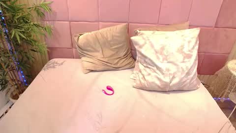 spicycarlaxx online show from January 10, 1:43 am