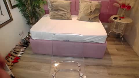 spicycarlaxx online show from March 19, 5:50 pm