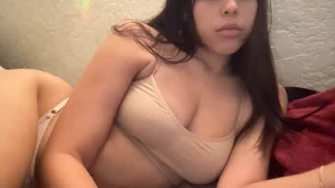 spicypiscesxoxo online show from November 11, 11:35 pm