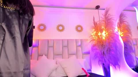 Spicy online show from February 9, 11:34 am