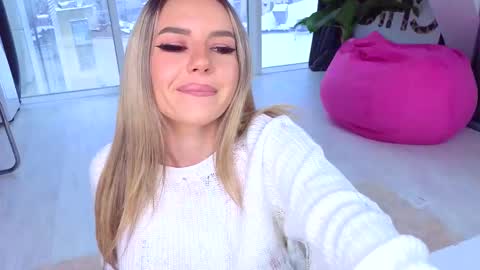 Anna online show from January 11, 12:21 pm