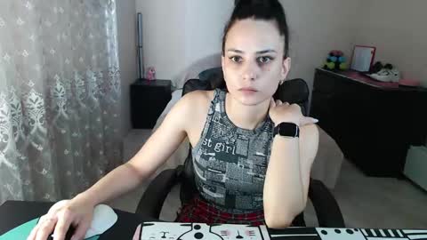 Tips are the best compliment to a woman online show from May 24, 6:23 am