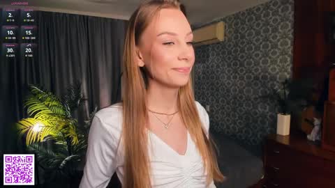 Amy online show from April 8, 3:03 pm