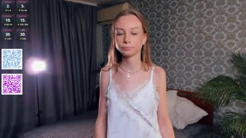 Amy online show from March 29, 8:46 am