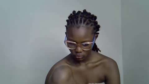 Tashy online show from November 11, 9:12 pm