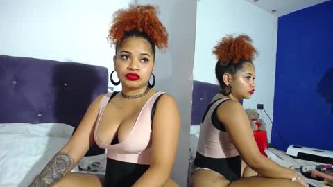 Snapshot of squirter_girl69 chatting on September 30, 5:02 am squirter_girl69 online show from September 30, 5:02 am