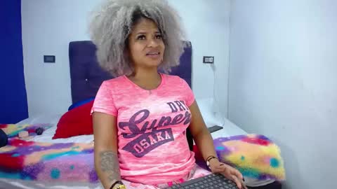 Snapshot of squirter_girl69 chatting on March 6, 3:13 am squirter_girl69 online show from March 6, 3:13 am