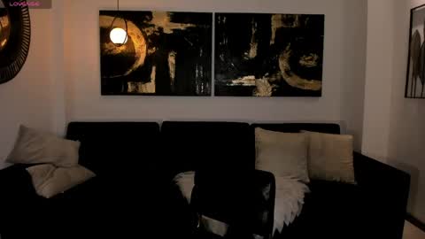 Stacy Woods online show from May 22, 12:03 pm