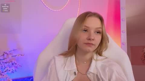 Stacey online show from March 19, 10:19 am