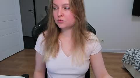 Stacy  online show from May 12, 5:41 pm