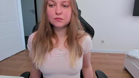 Stacy  online show from May 22, 12:58 pm