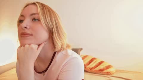 Kristina online show from May 2, 1:14 pm