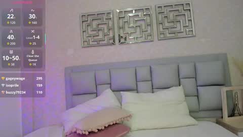 Star Doll online show from October 12, 8:44 pm