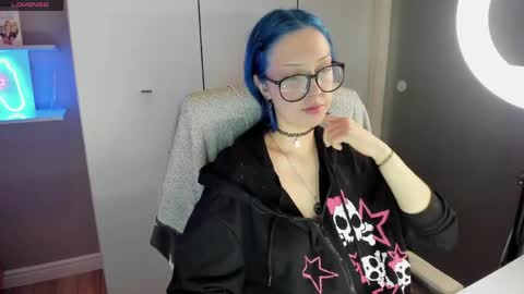 Kate online show from May 24, 9:03 pm