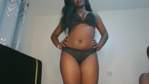 lia online show from October 21, 6:34 pm