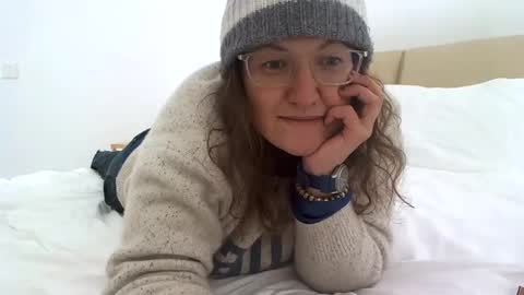 starlagurl online show from February 5, 4:48 am