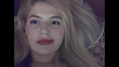 starlesseyes online show from November 19, 11:43 am