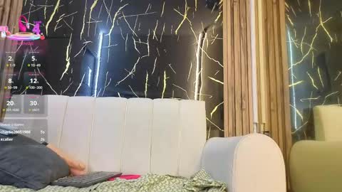 starlight_mature23_aws online show from May 9, 1:07 am