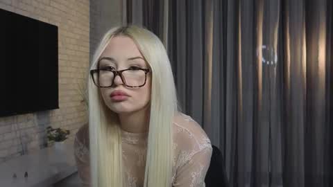 Karina online show from January 5, 10:13 pm