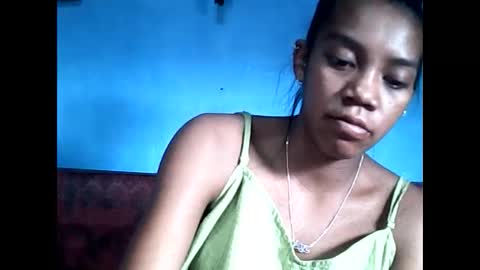 Malicia online show from December 18, 1:38 pm