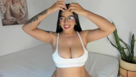 Snapshot of stefannyw2 chatting on March 10, 3:23 am STEFF online show from March 10, 3:23 am
