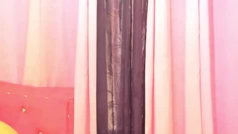 stefanyhorny69 online show from December 28, 1:06 pm