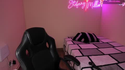 stefany online show from January 3, 9:25 am