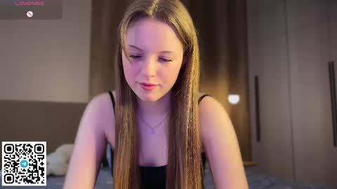 STEFI  Streams every day from 10 PM GTM1  online show from May 11, 3:19 am
