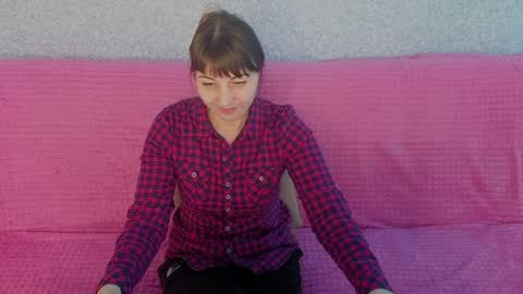 Stela online show from April 8, 9:44 am