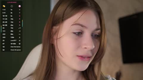 Stella online show from October 16, 8:39 am