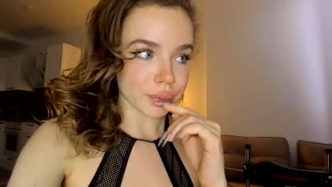 Asella online show from January 8, 9:46 am