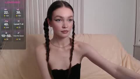 stellapayne online show from November 2, 12:25 am