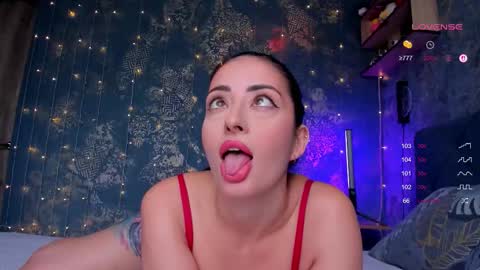 Hello im Kristina  online show from October 4, 5:02 am