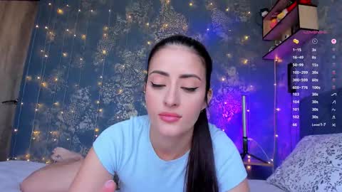 Hello im Kristina  online show from September 19, 2:21 am