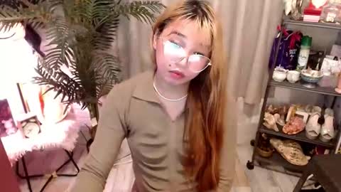 Stella sweet online show from May 25, 3:27 am