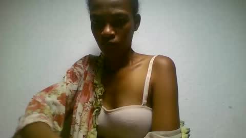 stepha400701 online show from June 11, 2:53 am