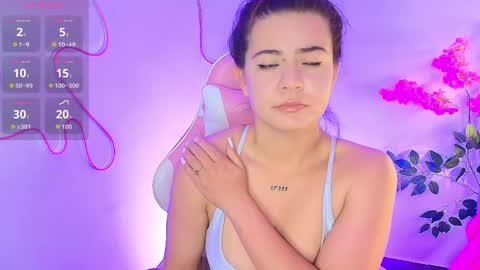 Emma online show from May 14, 2:50 am