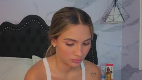 Stefff  online show from May 2, 10:35 pm