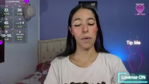 Stephania online show from May 25, 5:12 pm