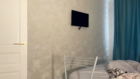 Steph online show from March 31, 2:06 pm